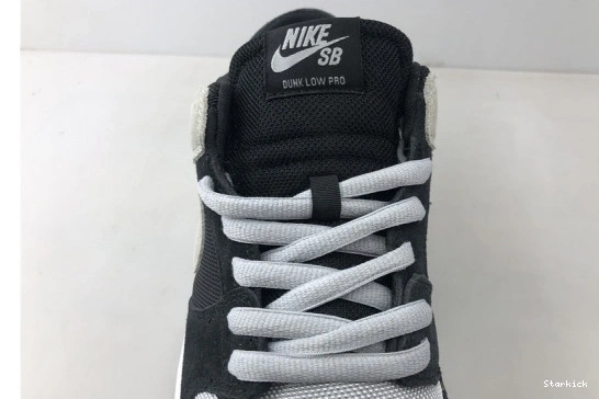 Low Pro Sb Dunk Wolf Zoom Black Grey-White-White Nike 854866-001 0925